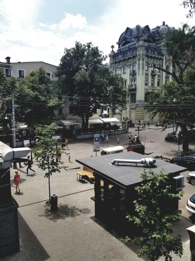 Apartment In Deribasovskay Street 20 Odessa Luaran gambar